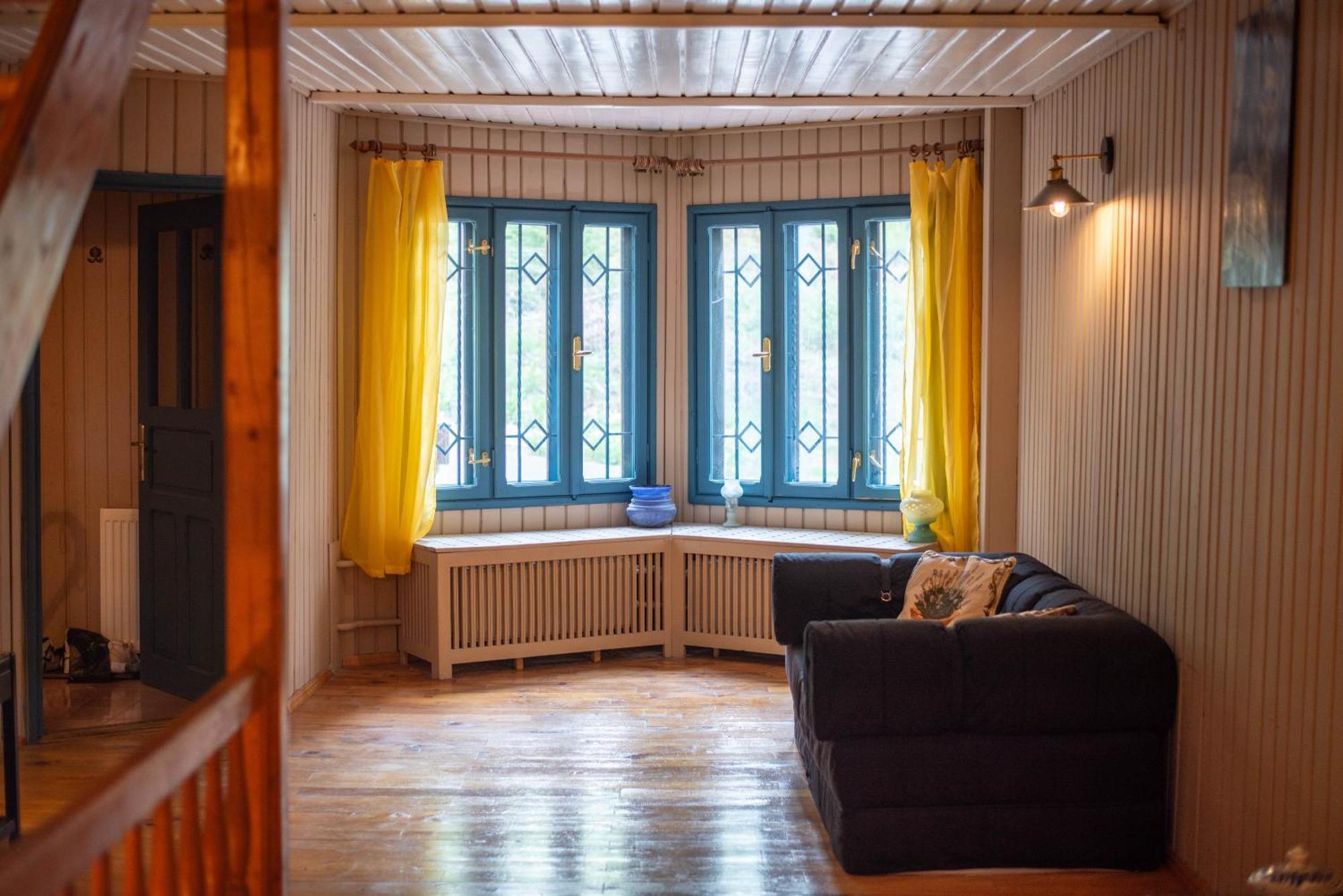 Villa Sara In Sinaia Near Peles & Gondola Екстер'єр фото